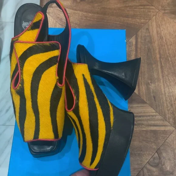 John Fluevog calf hair Munster shoes size 12 W 10 M - Picture 2 of 3